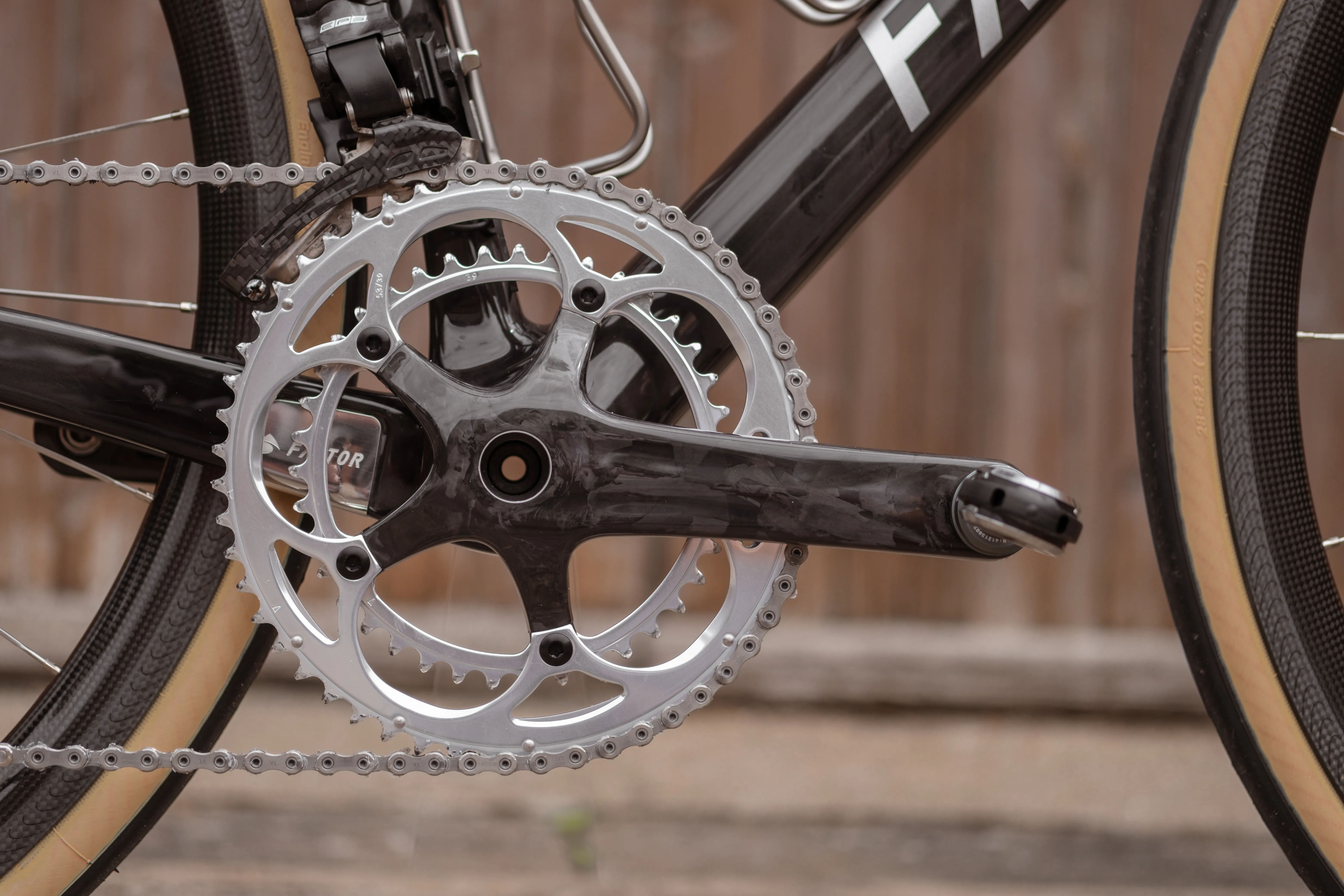 Campagnolo Super Record drivetrain with SILCA waxed chain