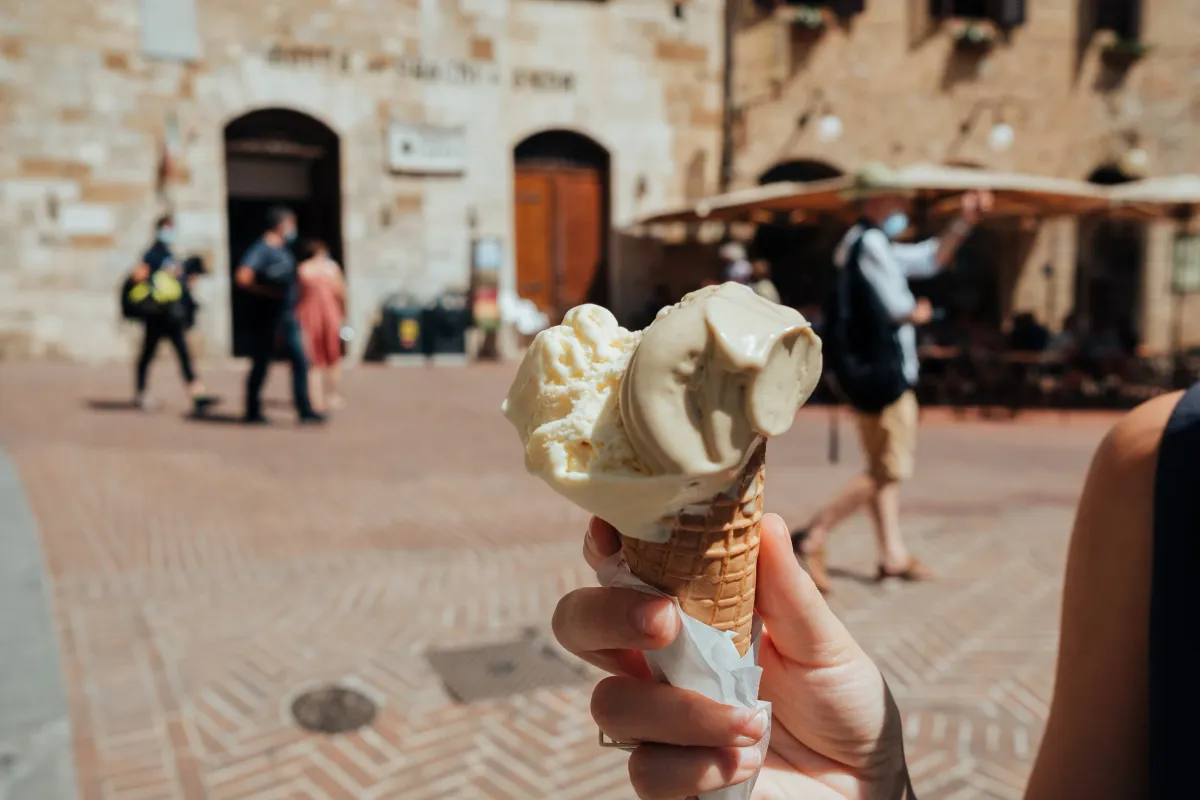 Tuscany Road Journal: Part Two — Finding Our Feet (& Wheels)